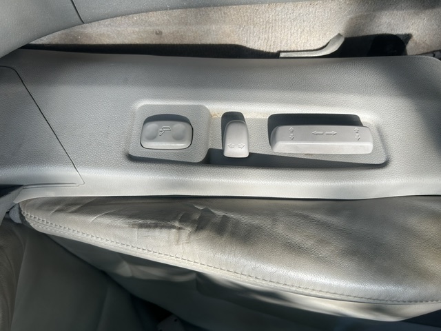 Used 2013 Acura MDX w/ Technology Package AWD/4WD image 24