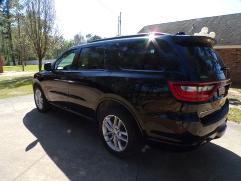 Used 2023 Dodge Durango GT Plus image 7