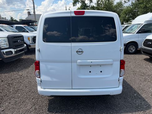 Used 2014 Nissan NV200 UNAVAIL FWD image 4