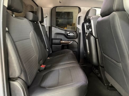 Used 2019 Chevrolet Silverado 1500 2WD Double Cab RST image 15