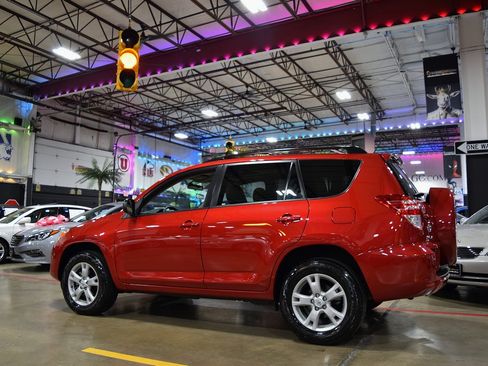 Used 2012 Toyota RAV4 LE Plus image 4