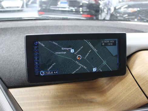 Used 2015 BMW i3 image 18