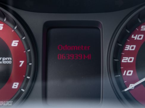 Used 2009 Pontiac G8 GXP RWD image 33