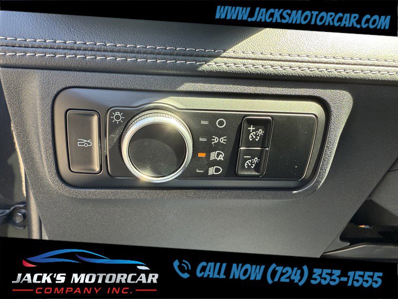 Used 2024 Ford Mustang GT RWD image 16