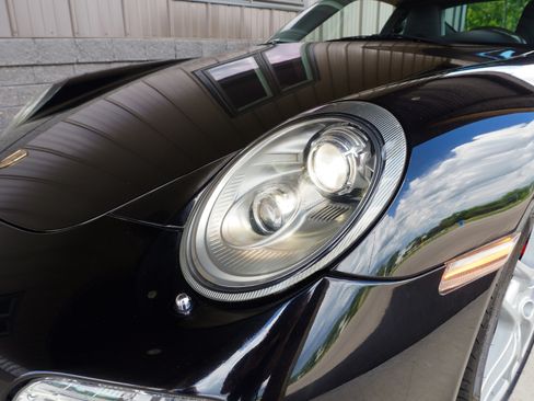 Used 2010 Porsche 911 Coupe AWD/4WD image 14