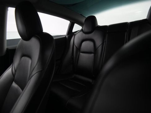 Used 2022 Tesla Model 3 Long Range image 38