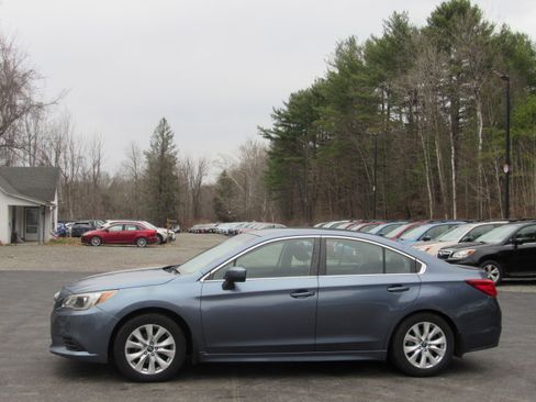 Used 2015 Subaru Legacy 2.5i Premium image 3
