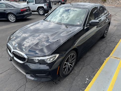 Used 2019 BMW 330i xDrive image 3