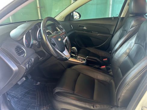 Used 2015 Chevrolet Cruze LT image 20