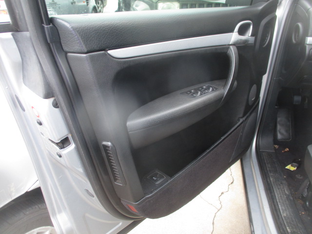 Used 2008 Porsche Cayenne S AWD/4WD image 13