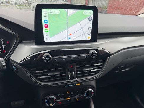 Used 2024 Ford Escape Active image 9