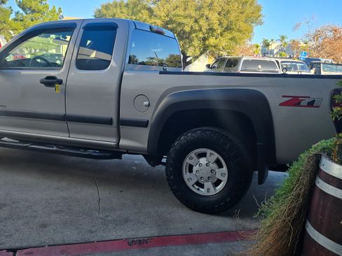 Used 2004 Chevrolet Colorado Z71 image 14