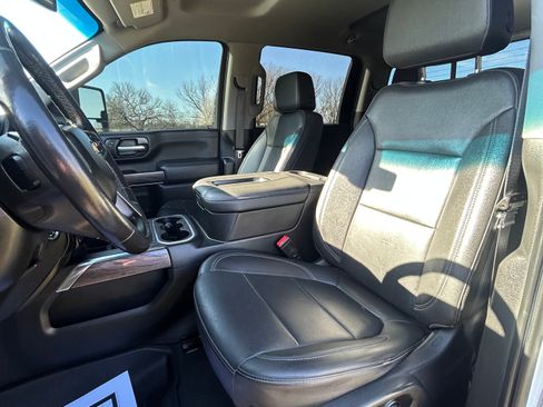 Used 2021 Chevrolet Silverado 3500 LTZ image 11