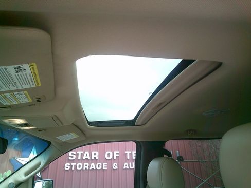 Used 2013 Ford F150 Lariat image 21