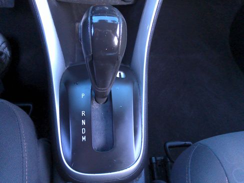 Used 2020 Chevrolet Trax LS image 20