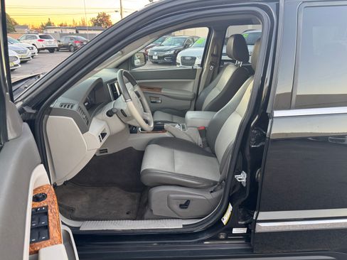 Used 2008 Jeep Grand Cherokee Limited image 15
