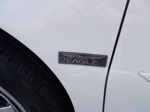 Used 2003 Cadillac De Ville Hearse FWD image 10