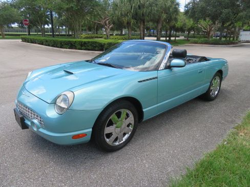 Used 2002 Ford Thunderbird UNAVAIL RWD image 14