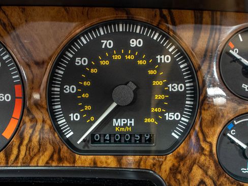 Used 1995 Jaguar XJS 4.0 Convertible image 21