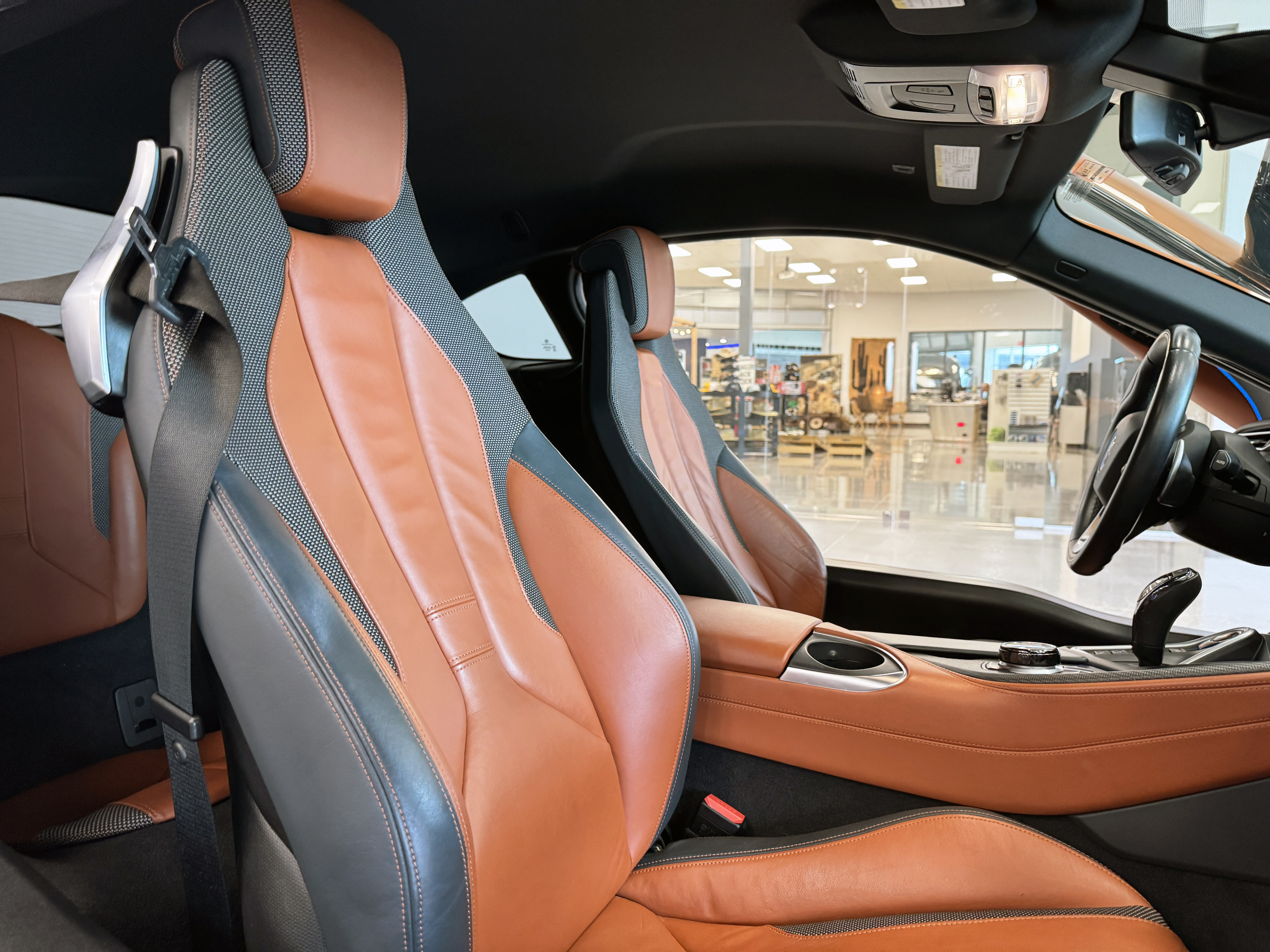 Used 2019 BMW i8 Coupe AWD/4WD image 20