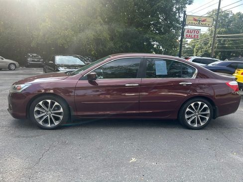 Used 2015 Honda Accord Sport Sedan image 2