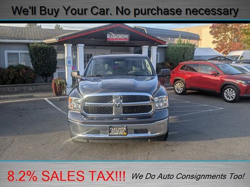 Used 2024 RAM 1500 Classic SLT image 3