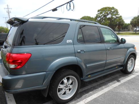 Used 2006 Toyota Sequoia 2WD SR5 image 5