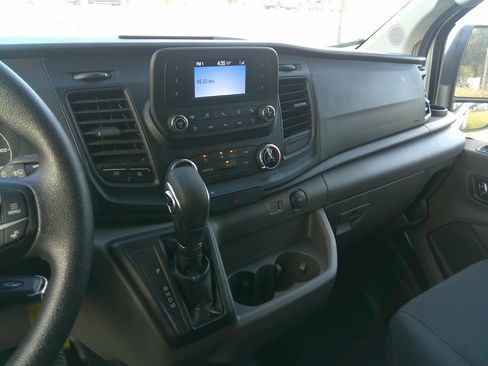 Used 2024 Ford Transit 250 XL image 14