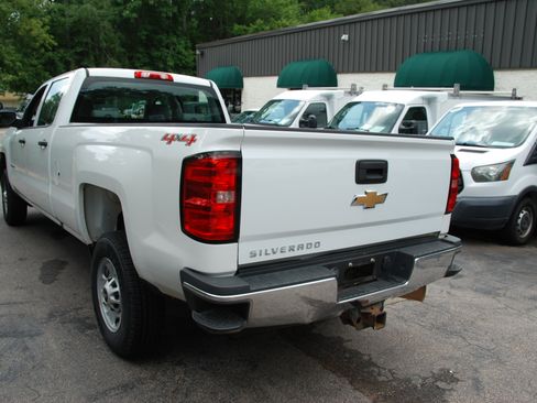 Used 2017 Chevrolet Silverado 2500 4x4 Crew Cab image 8