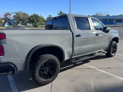Used 2024 Chevrolet Silverado 1500 ZR2 image 6