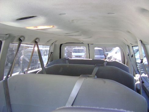 Used 2008 Ford E-350 and Econoline 350 XLT image 12