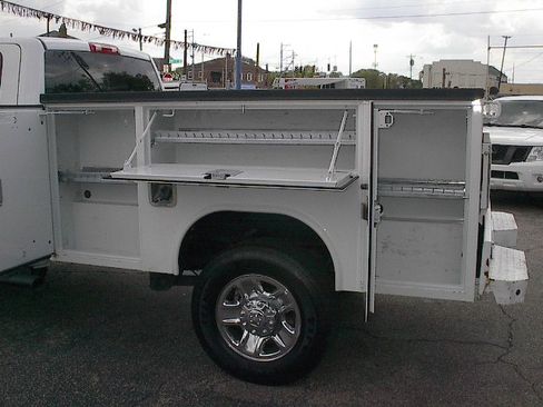 Used 2022 RAM 2500 Tradesman image 8