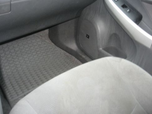 Used 2011 Toyota Prius image 12