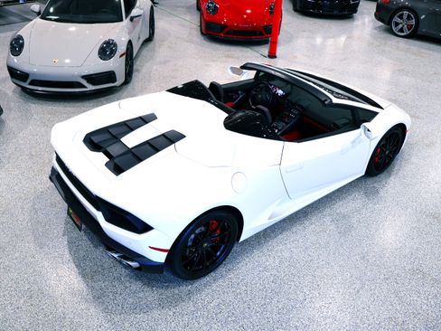 Used 2017 Lamborghini Huracan LP 580-2 image 10