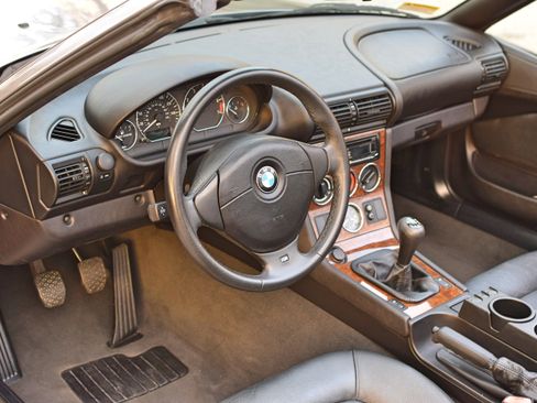 Used 2002 BMW Z3 3.0i image 26