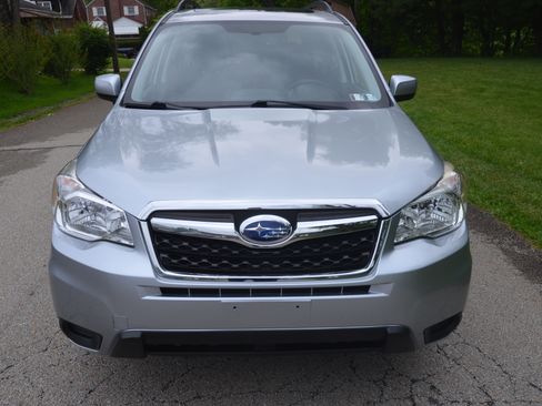 Used 2016 Subaru Forester 2.5i Premium AWD/4WD image 8