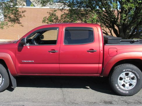 Used 2008 Toyota Tacoma TRD Off-Road image 4