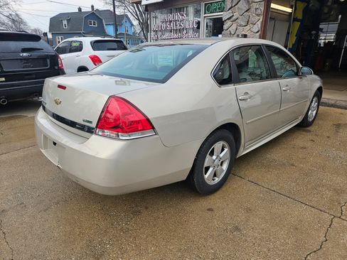 Used 2010 Chevrolet Impala LT image 4