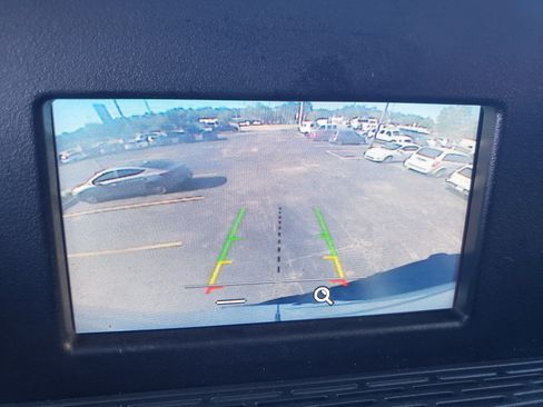 Used 2019 Ford Transit 250 image 20