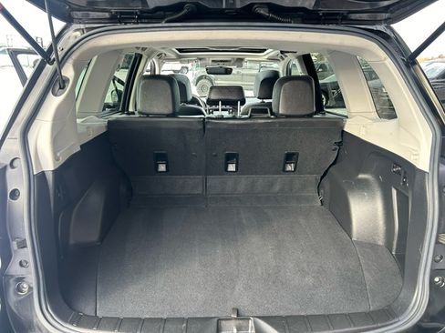 Used 2018 Subaru Forester 2.5i Touring image 13