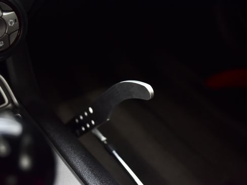 Used 2010 Chevrolet Camaro SS Coupe RWD image 24