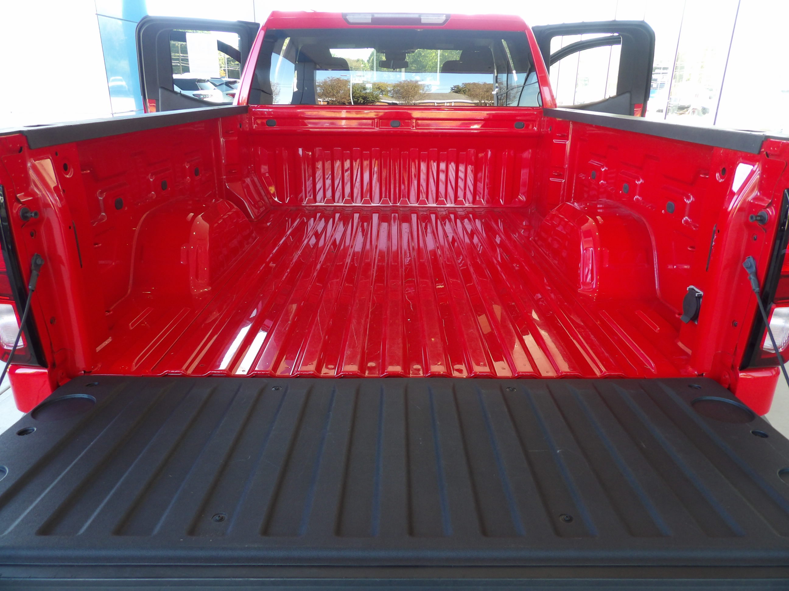 Used 2025 GMC Sierra 1500 4x4 Double Cab Pro image 14