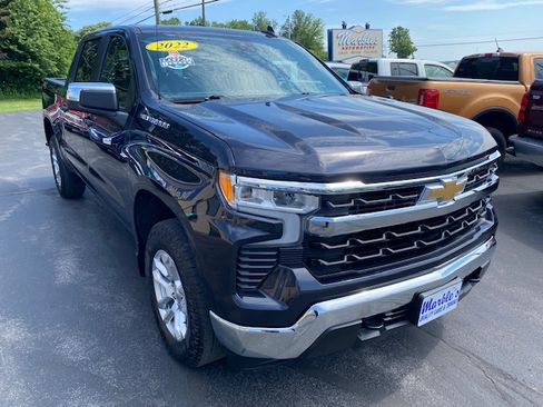 Used 2022 Chevrolet Silverado 1500 LT image 3