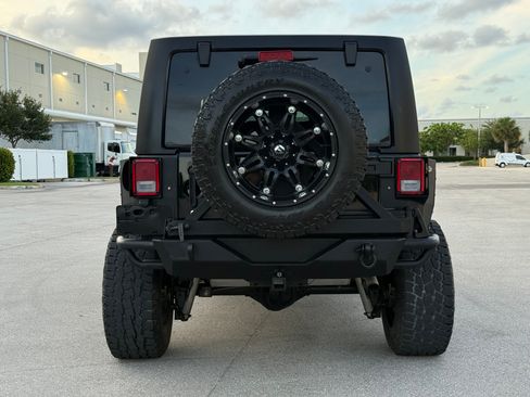 Used 2015 Jeep Wrangler 4WD Unlimited Sport image 8