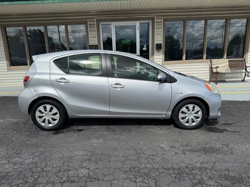 Used 2012 Toyota Prius C Two Hatchback 4D FWD image 1