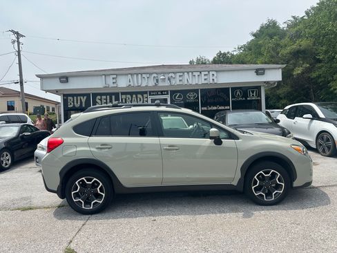 Used 2014 Subaru XV Crosstrek 2.0i Premium image 1