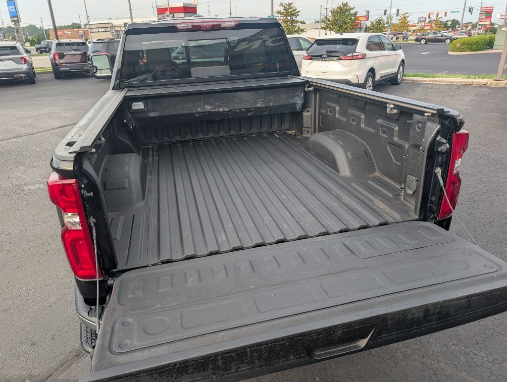 Used 2024 Chevrolet Silverado 2500 4x4 Crew Cab LTZ image 6