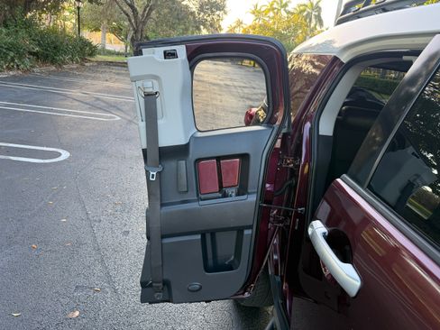 Used 2007 Toyota FJ Cruiser image 76