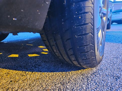 Used 2014 Chrysler 300 S image 55