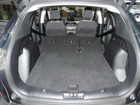 Used 2022 Ford Escape SE image 25